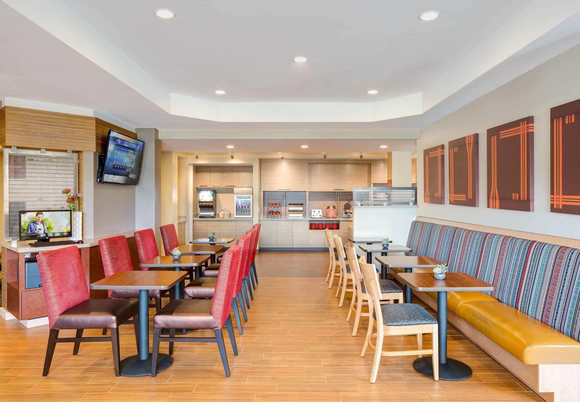 Towneplace Suites By Marriott Charleston Mt. Pleasant Mount Pleasant Eksteriør bilde